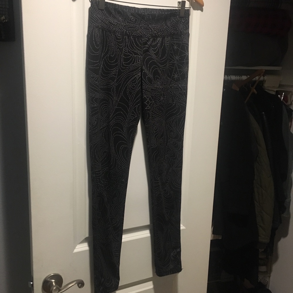 Mossimo yoga pants